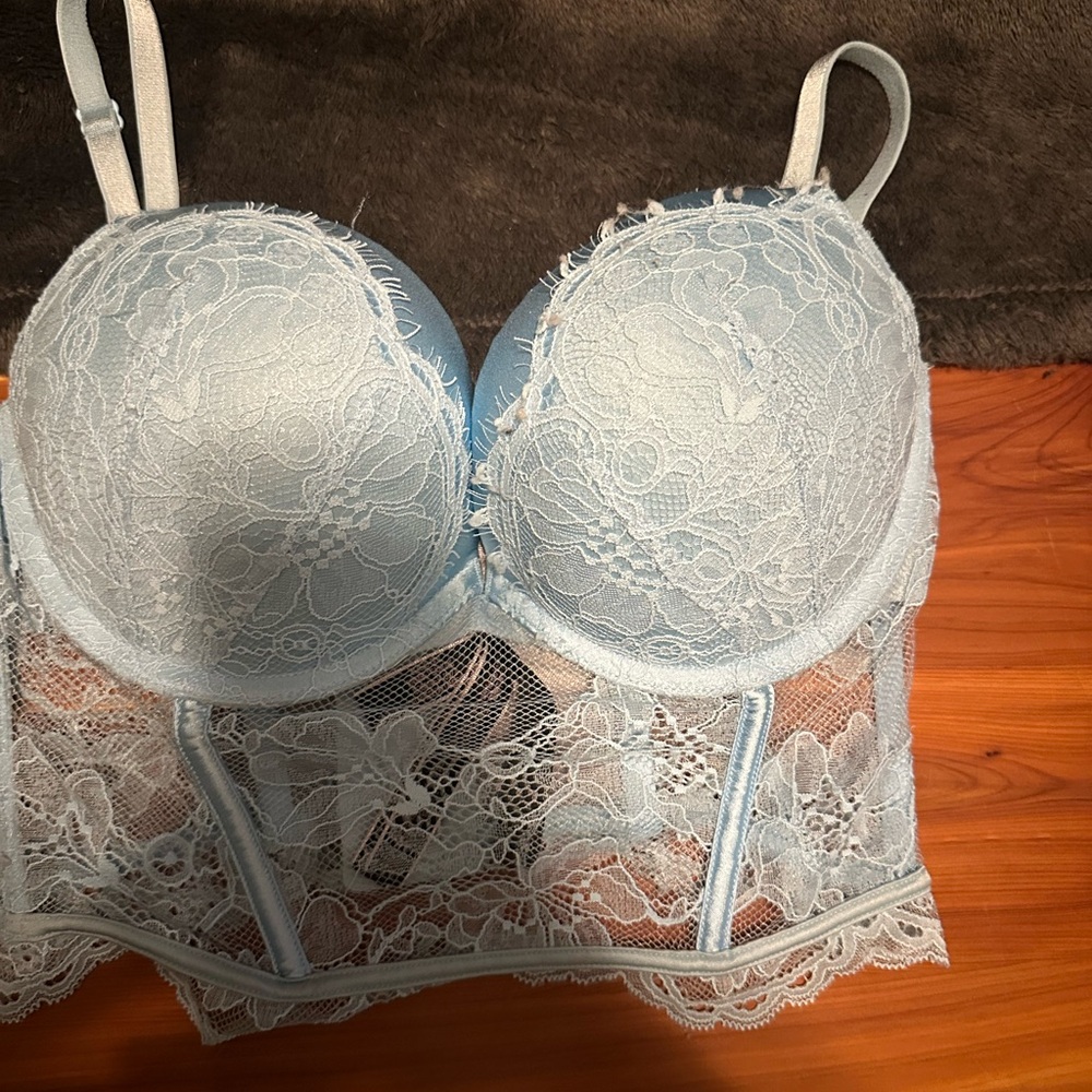 Victoria's Secret Blue Lace Bra with Underwire
